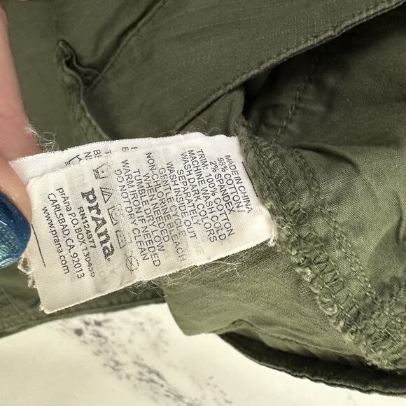 Prana Womens Bermuda Shorts Size 4 Olive Green Larissa Knicker Cotton - Picture 6 of 10
